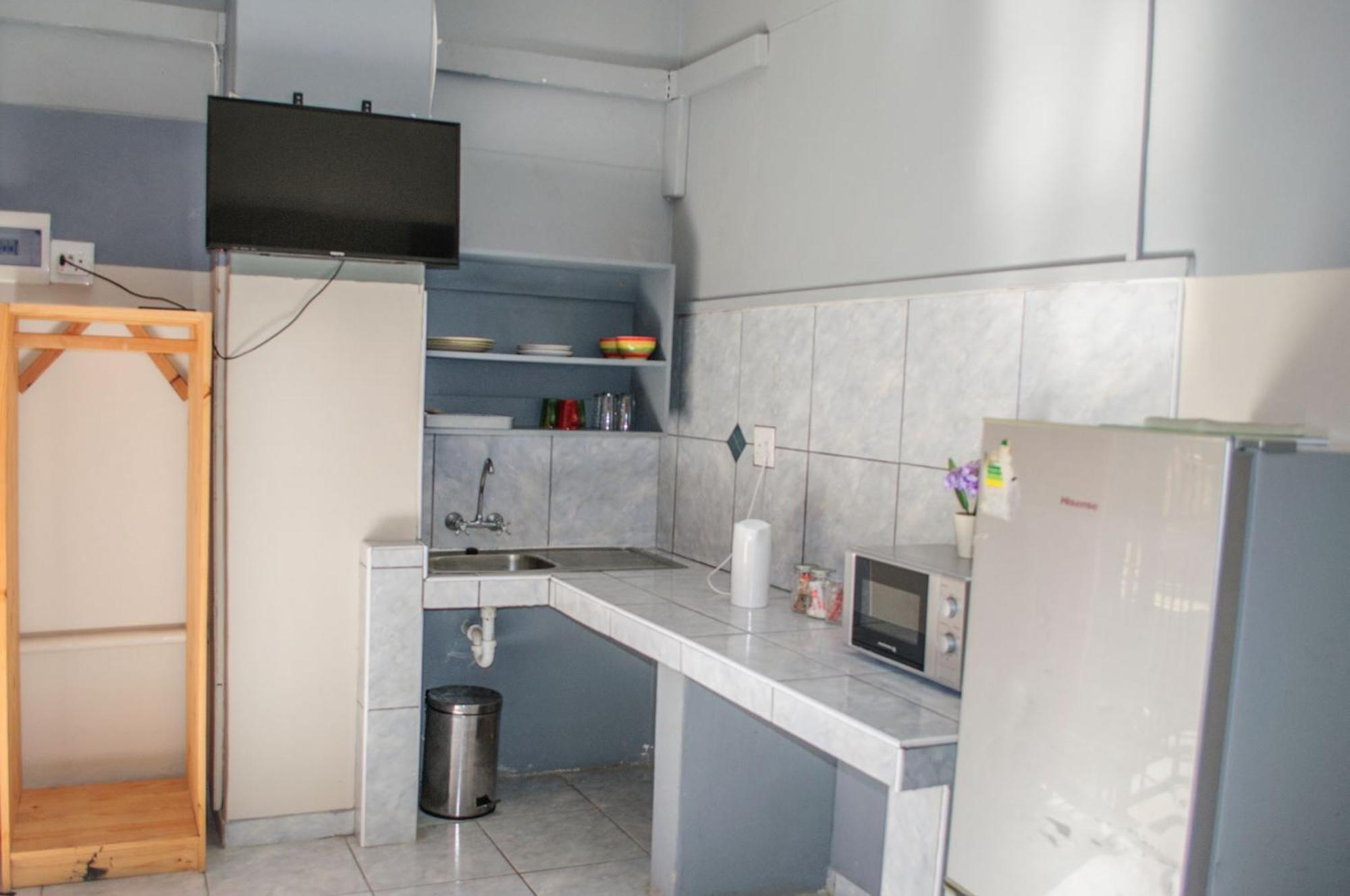 Oceanlife Guesthouse And Restaurant Luederitz Buitenkant foto