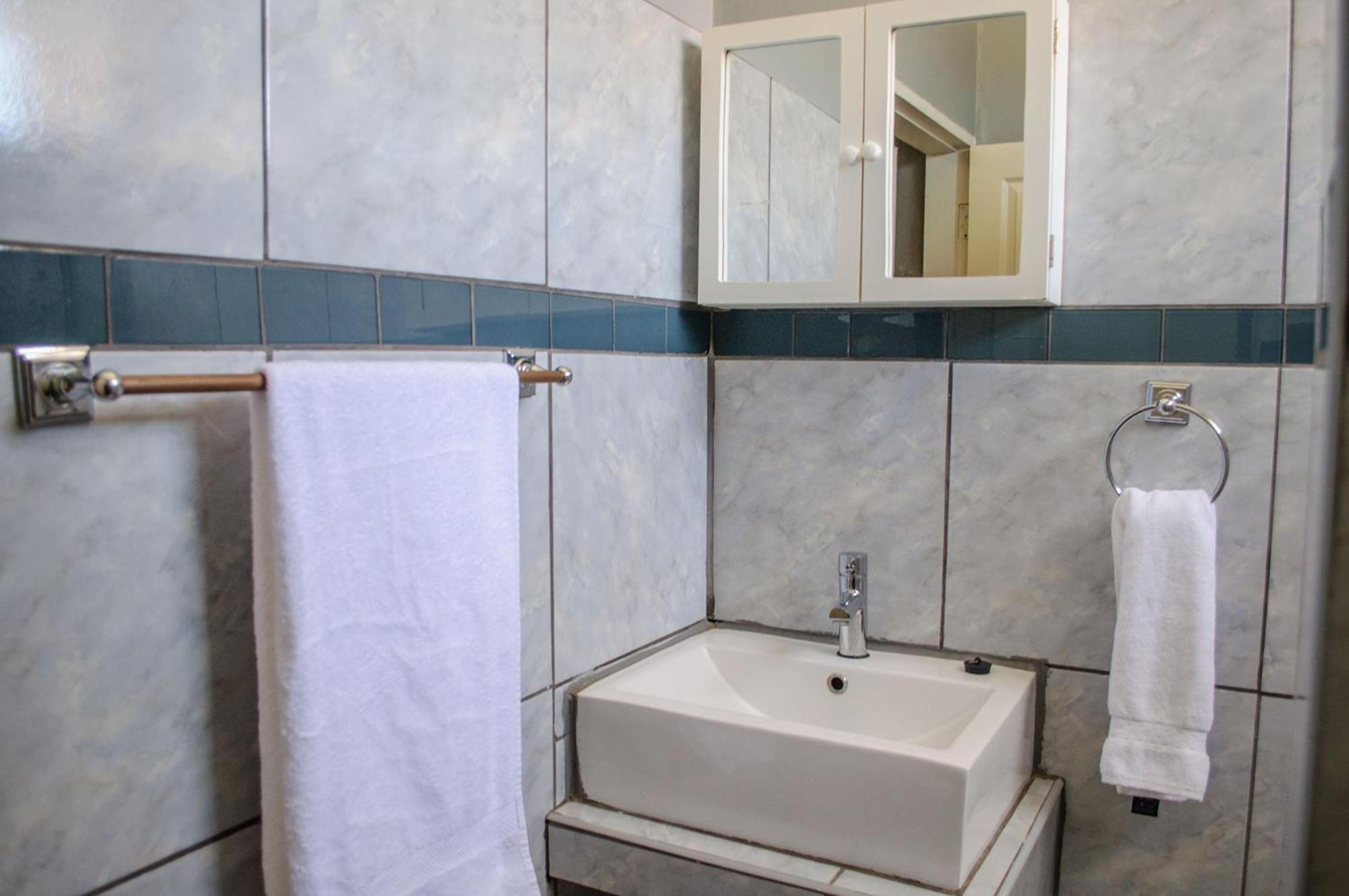 Oceanlife Guesthouse And Restaurant Luederitz Buitenkant foto