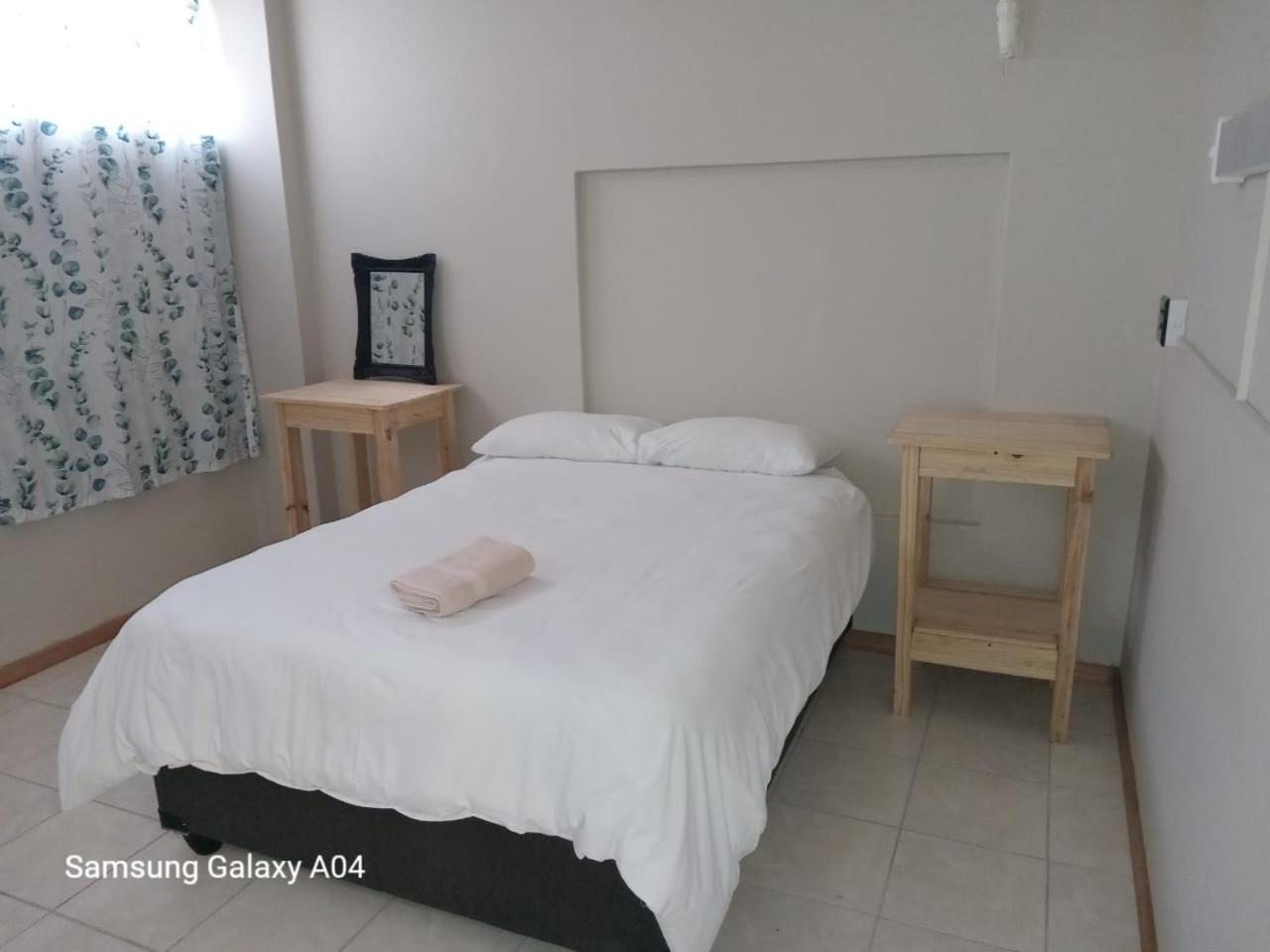 Oceanlife Guesthouse And Restaurant Luederitz Buitenkant foto